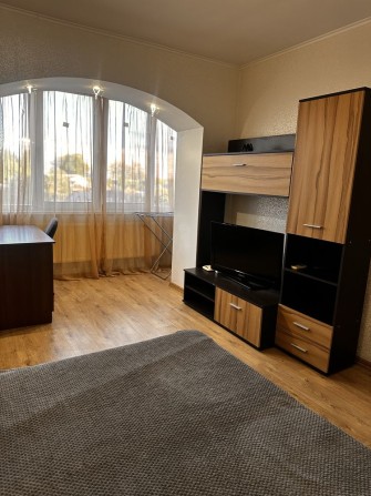 Подобово(погодинно) квартира на Харківській - фото 1