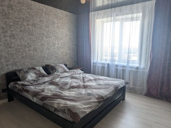 Здам подобово посуточно двокімнатну квартиру в центрі міста. + Матрац Суми