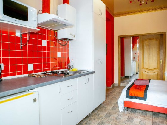 Сдам свою недорогую 1-к квартиру ж/д вокзал, Яворницкого, правый берег Дніпро