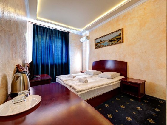 Посуточно аренда двухместного номера, м. Васильковская. Київ