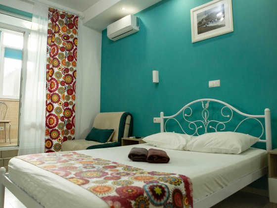 Люкс-студія подобово/потижнево біля лікарні, військовим від власника Дніпро