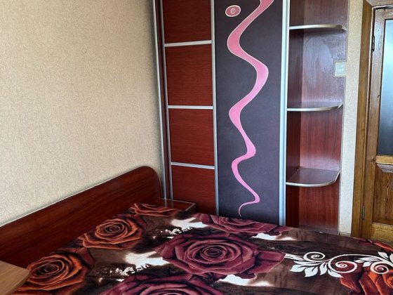 Здам подобово двокімнатну квартиру на Урожаї на Литвиненка , медунівер Винница