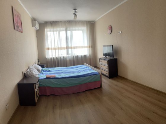 16 больница , Даффи ,госпиталь. Вокзалы.  Посуточно Днепр