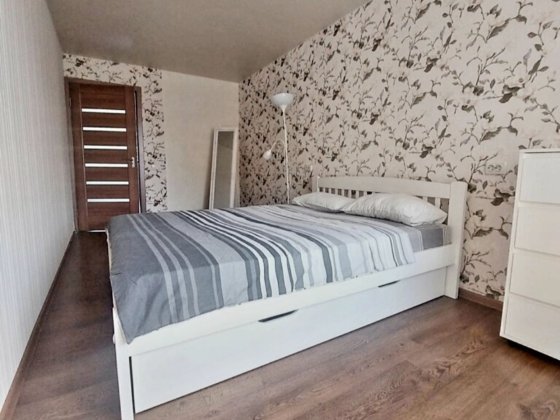 2 -ком. Квартира с раздельными комнатами, Левый берег , кл. Рохманова Днепр