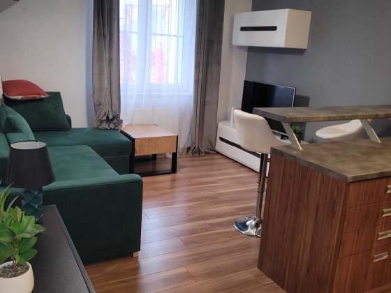 Квартира посуточно титова подобово погодинно 56 медсанчас 16лiк вокзал Дніпро