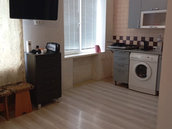 Солнечный!. Сдам 1 кв студию на Набережной. Почасово/Посуточно/ Дніпро