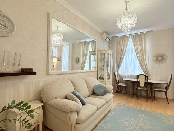 Подобово квартира 2К Люкс Центр О. Поля парк Глоби Вокзали Дніпро