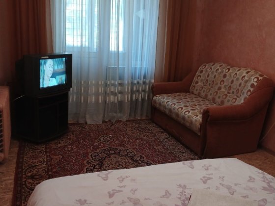 1к посуточно, м. Лесная Київ