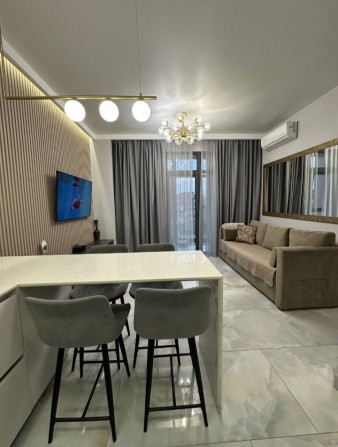 Подобово квартира VIP 2К Новобудова ЖК К12 Центр Парк Глоби Мост Сіті - фото 1