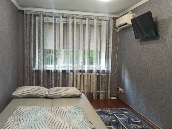 Сдам  квартиру,посуточно.