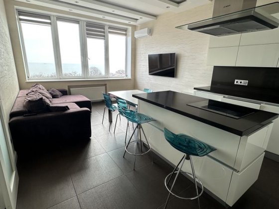 Сдам посуточно видовую квартиру в ЖК «Руслан и Людмила» Одеса