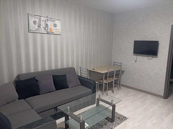 Госпиталь 1 мин пешком посуточно квартира м.Научная. Харьков центр, Харьков