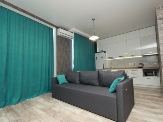 Аркадия. Кухня-студия и спальня. Вид на море. Своя Одесса