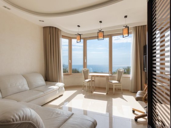 Сдам свою студию с прямым видом на море! Аркадия/ Литературная 12а Одесса