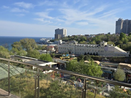 Сдам посуточно квартиру ЖК "Аркадия Скай" , две минуты от моря. Своя. Одесса