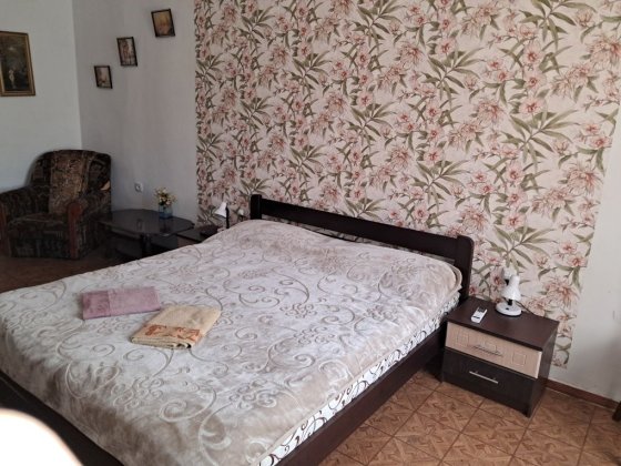 Центр в.Буніна подобово погодинно Одесса