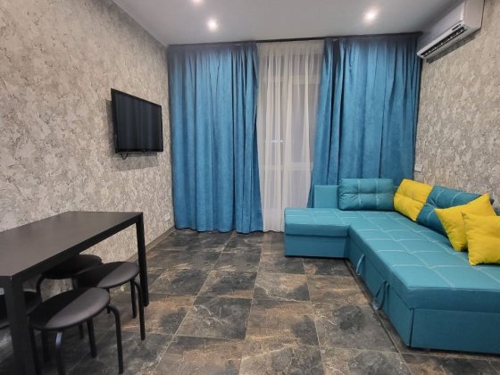 М лесная подобово квартира 750 гр Киев