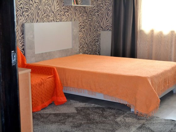 Посуточно Святошинский , Борщаговка, ул.Семьи Стешенко 9, кл.Шалимова Киев