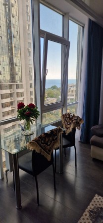 Посуточно 1ком. студия в Аркадии не дорого вид на море, фонтан, качели - фото 1