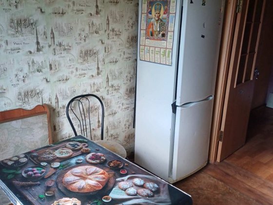 Здається квартира 2-кімнатна на Генерала Момота Червоний Бір
