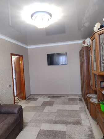 Продам 2х ком.кв.начало победы - фото 1
