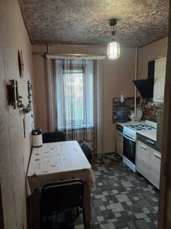 Продам 2 кімнатну квартиру - фото 1