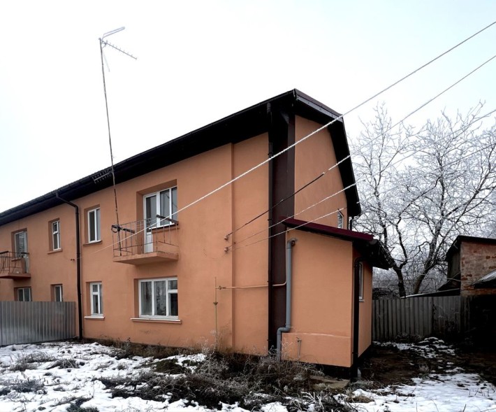 Продається квартира в селищі Мирне - фото 1