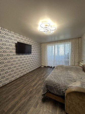 Продам 2- комн л/б Ивана Франка YANOVA - фото 1