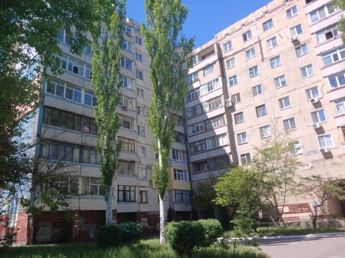 Продам отличную 1-комнатную квартиру 1 мкрн Левый берег - фото 1