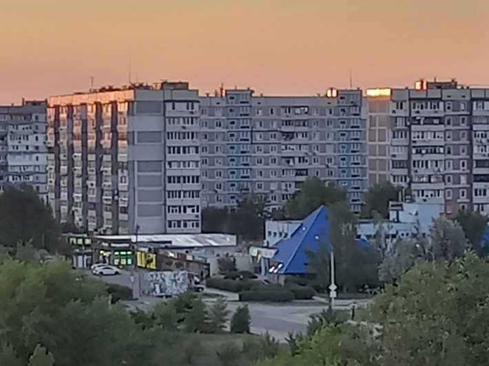 Продам 3-ком.квартиру начало 5-мкр.Левый берег.р-н Лагуны. - фото 1