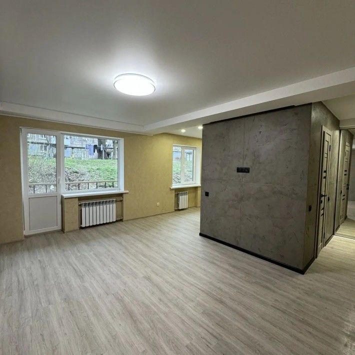 Продам власну 1-кімнатну квартиру. - фото 1