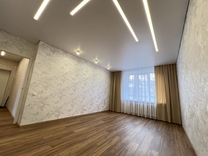 Продам 2х комнатную квартиру ЦЕНТР. с АО - фото 1