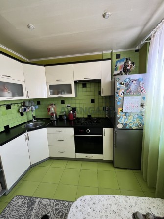Продам 2-кімнатну квартиру на 10-му мікр. - фото 1