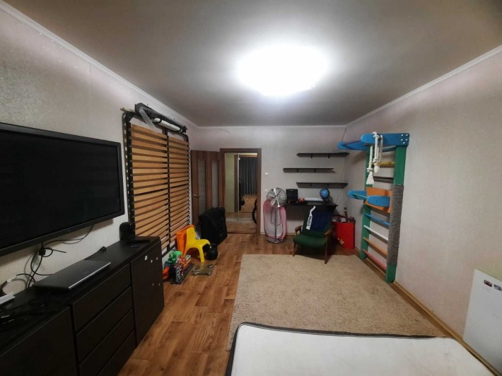 Продам 1 кім.квартиру, Вишгород, ЖК Ярославичі, Кургузова 1 - фото 1