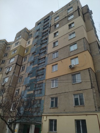 Продам 4 комн кв Левый берег 1мкр Варус - фото 1