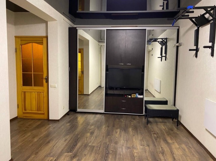 Продам 1-кім. квартиру з автономним опаленням та ремонтом Черемушки - фото 1