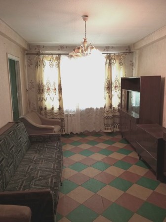 Продам 3-х комнатную квартиру на Черёмушках - фото 1