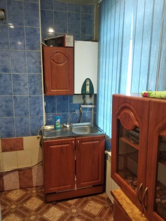 Продам 2 ком 2/2 АО газ ,  центр,  Аношкина 63 - фото 1