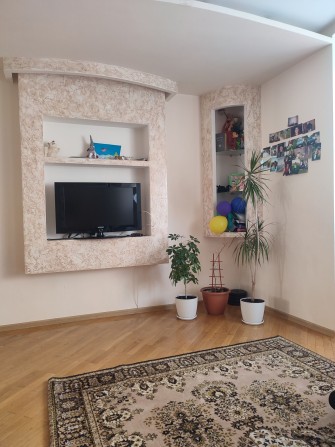 Продається 3х кімната квартира вул. А. Шептицького 10 - фото 1
