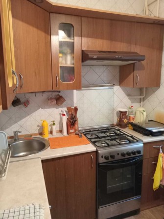 Продам 3 кімнатну квартиру - фото 1