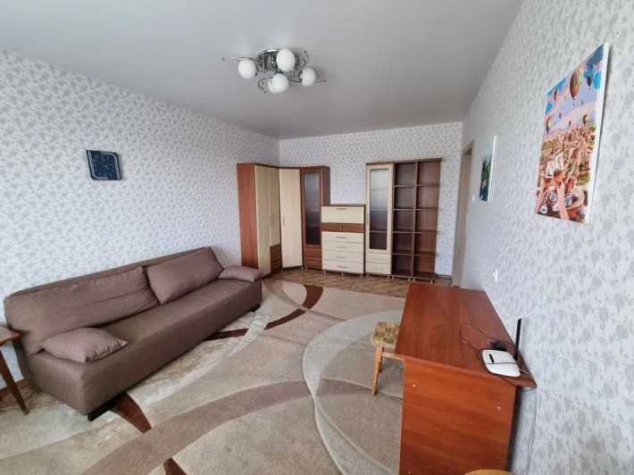 Продам простору та сімейну 2-кімн. квартиру Лівий берег - фото 1