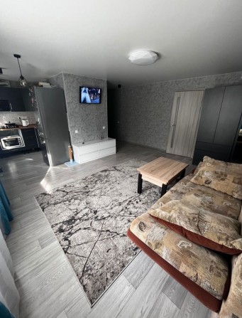 Продам 2 кімнатну квартиру з АЕО,в центрі міста - фото 1