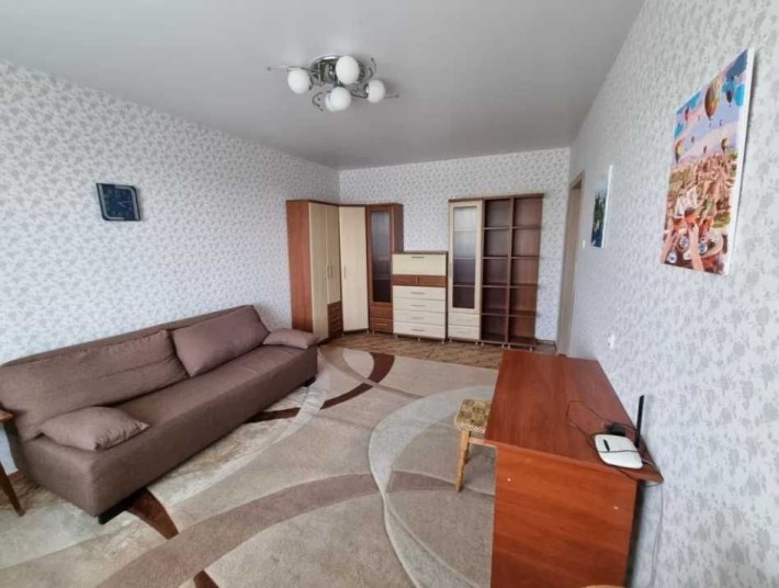 Продам 2-комнатную квартиру,  Левый берег,    5 микрорайон - фото 1