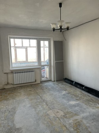 Продам 2 комнатную квартиру л/б - фото 1