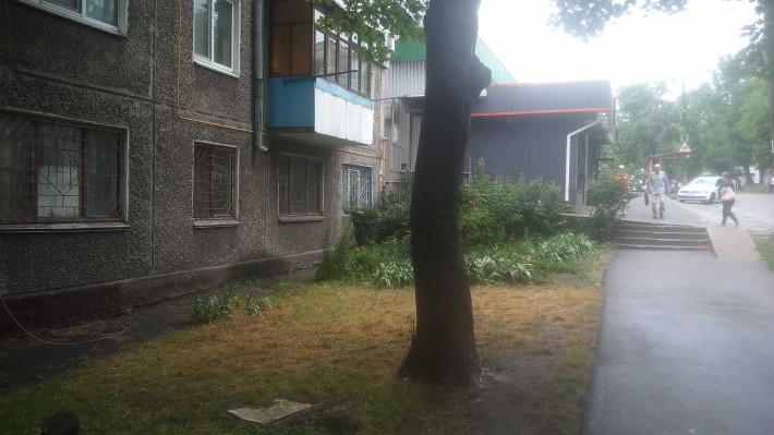 Продам 2-х комнатную квартиру под коммерческие цели. - фото 1