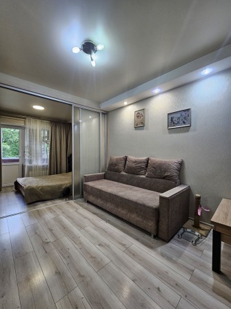 Продам 2-кімнатну квартиру - фото 1