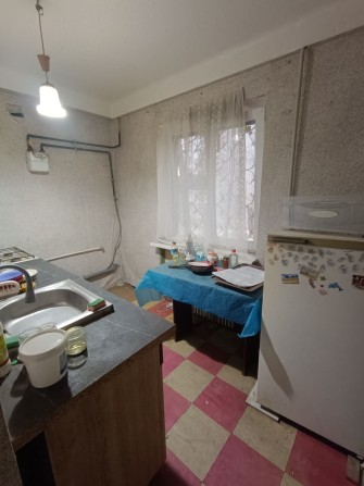 Продам 3 ком. ул. Алтайская дом 8 - фото 1