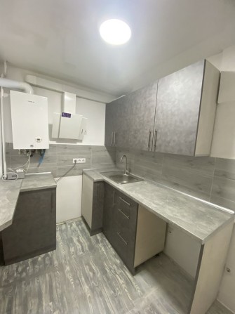 Продам 2-х кім. квартиру в Старому місті - фото 1