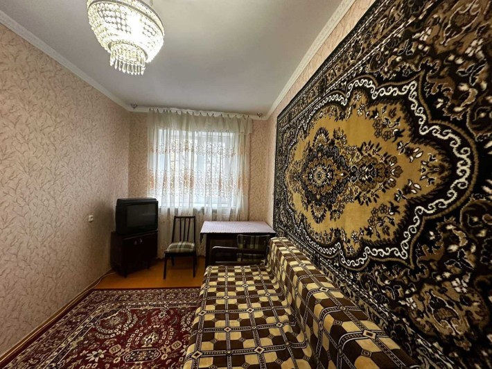 Продам двокімнатну квартира в місті Чорноморськ! - фото 1