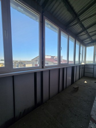 Продам  простору квартиру в новому будинку - фото 1